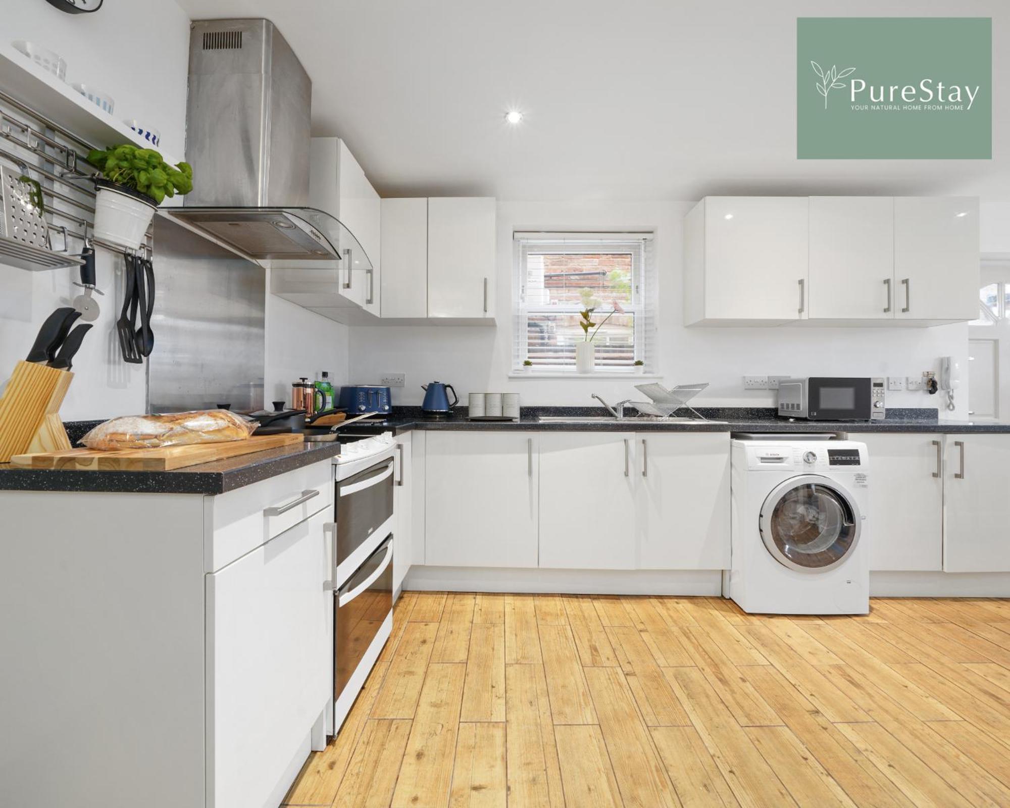 Stunning Two Bed Leamington Apartment With Free Wifi By Purestay Short Lets & Serviced Accommodation Экстерьер фото