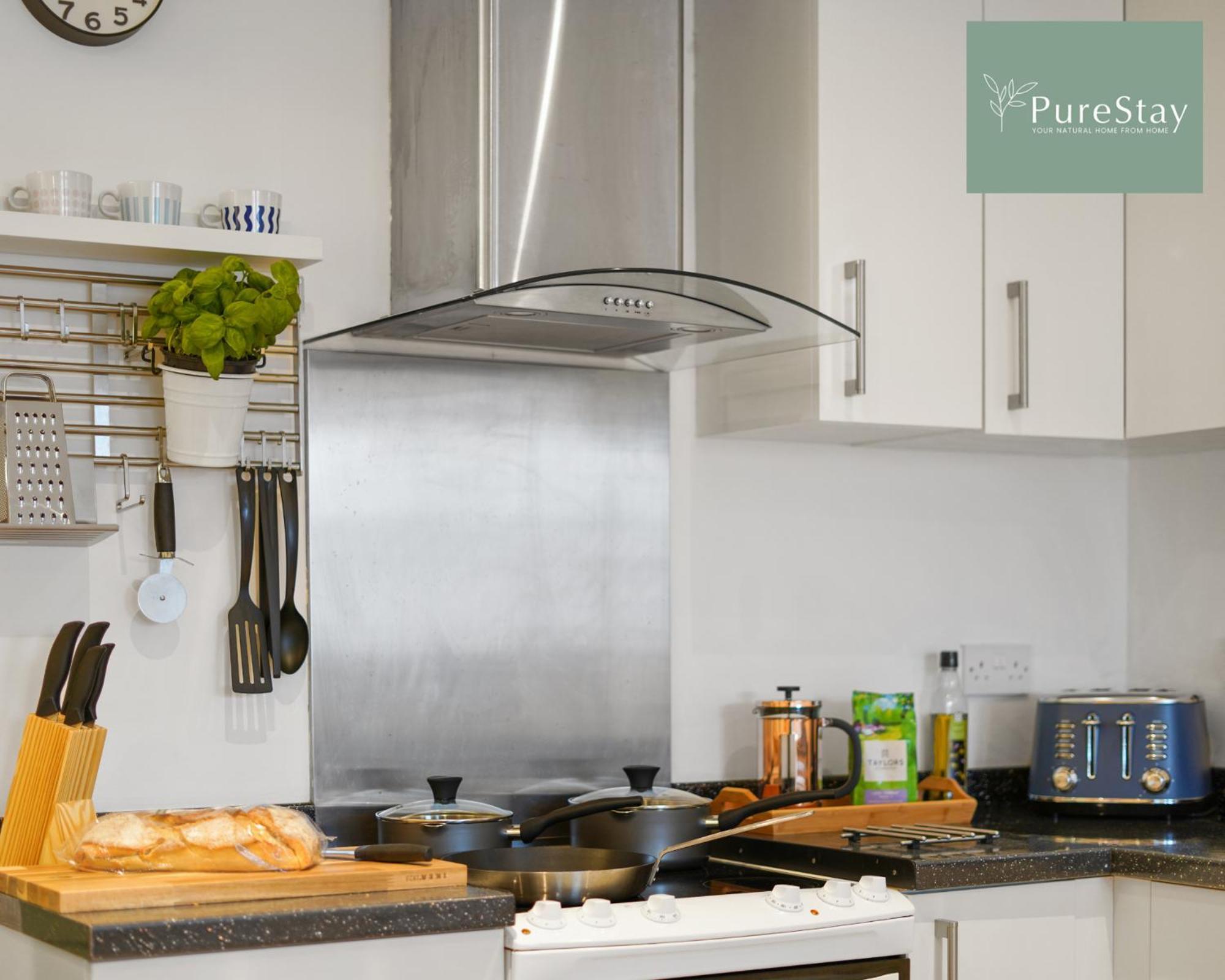 Stunning Two Bed Leamington Apartment With Free Wifi By Purestay Short Lets & Serviced Accommodation Экстерьер фото
